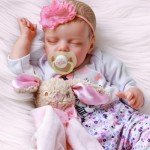 17-Inch Realistic Reborn Baby Doll with Gift Box