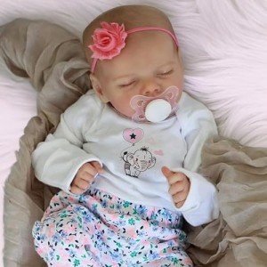 Realistic Reborn Baby Dolls with Feeding Kit