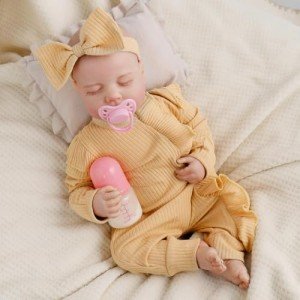 Realistic 18-Inch Reborn Baby Doll with Accessories