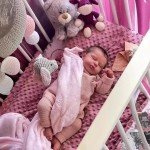 OYESY 20-Inch Lifelike Reborn Baby Doll Set