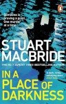 In a Place of Darkness: The gripping Richard & Judy Book Club crime thriller from the No. 1 Sunday Times bestselling author of the Logan McRae series