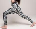Comfy Snake Leggings with Pockets for Women