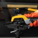 KATA Compact Hacksaw with Extra Flexible Blades