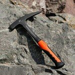 28 oz Geological Rock Pick with Pointed Tip