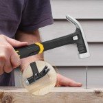 DESHIL 22 oz Fiberglass Claw Hammer - Smooth Face