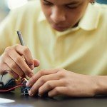 25-in-1 Magnetic Precision Screwdriver Set