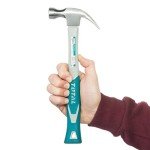 Total Tools Carpenter Hammer with Nail Puller
