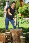 Inverted Log Splitter for Effortless Wood Splitting