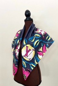 Louis Vuitton Silk Scarf - Gray Pink Floral