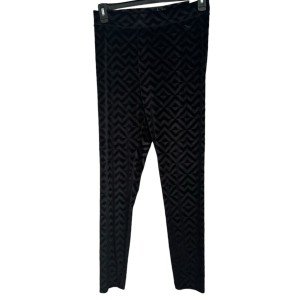 Black Geometric Leggings for Stylish Comfort
