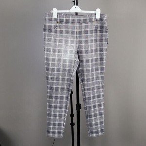 Plaid Pull-On Pants for Women - Size Large