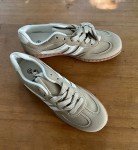 Womens Walking Athletic Fashion Sneakers / Shoes, Beige Tan NEW, Size 40, Size 9