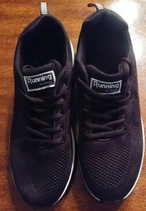 NEW: Women’s Fashion, Sport ,Black  Athletic Shoes, us 8.5