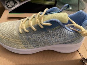 Fashion Women’s Athletic Gym Walking Training Shoes Size 41 NIB