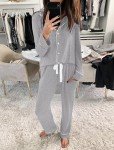 Cozy Women's Long Sleeve Pajama Set - Light Gray