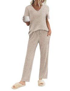 Champagne Ribbed Knit Lounge Set for Women