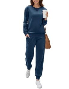 Ekouaer Women's Velvet Long Sleeve Pajama Set