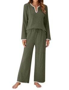 Cozy Cotton 2-Piece Lounge Set for Women