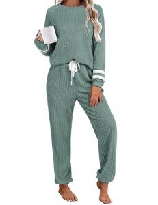 Ekouaer Women's Ribbed Knit Lounge Set in Green