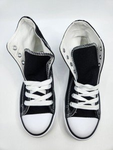 Women’s High Top Canvas Sneakers - Size 6