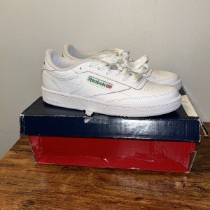 Reebok Women's Club C 85 Tennis Sneakers US 10