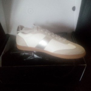 Shy Shop Women's Sydney Lace-Up Sneakers Size 7