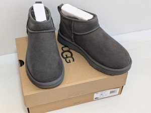 UGG Women's Classic Ultra Mini Boots - Charcoal