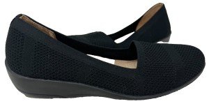 Lifestride Women's Black Comfort Slip-On Flats Size 7
