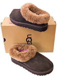 UGG Women's Classic Comfy Tazzette Warm Slippers