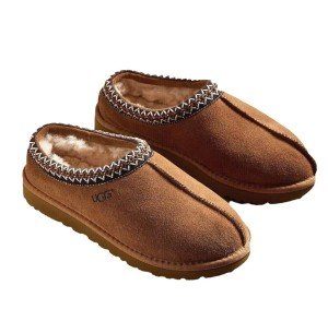 UGG Women's Tasman Braid Slippers in Chestnut