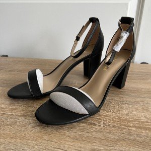 Dream Pairs Black Low Heel Ankle Strap Sandals