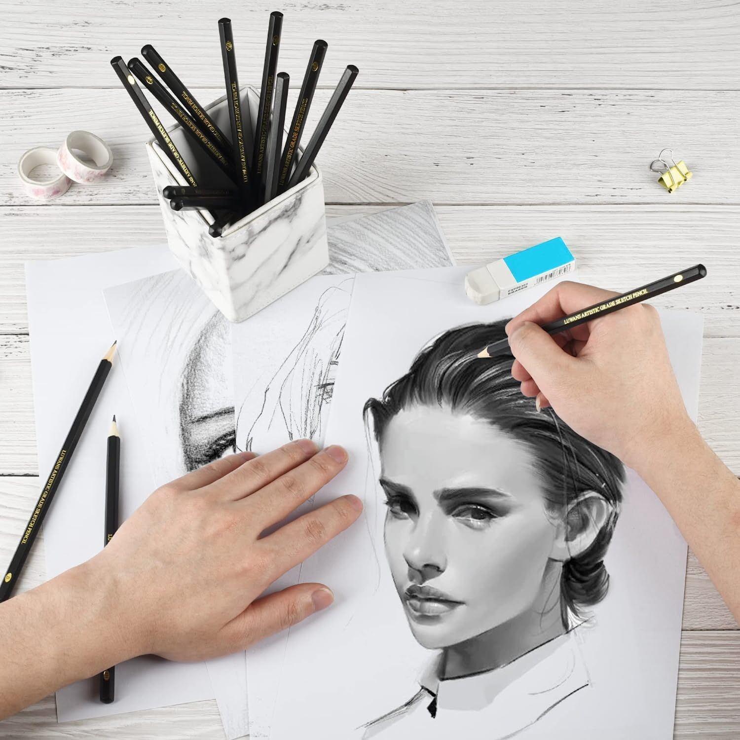 14 Sketch Pencils for Artists