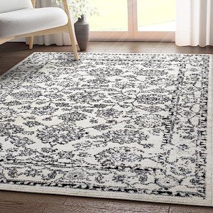 Palace Ivory Grey Black 5'3" x 7' Area Rug