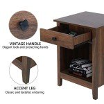 Set of 2 Wooden Nightstands with Drawers