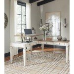 Realyn French Country Lift Top Desk with USB