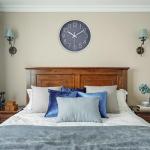 Modern 12-Inch Silent Battery Operated Wall Clock