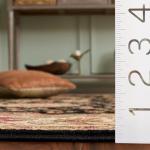 Lyndhurst Collection Black & Ivory Accent Rug 2'3" x 4