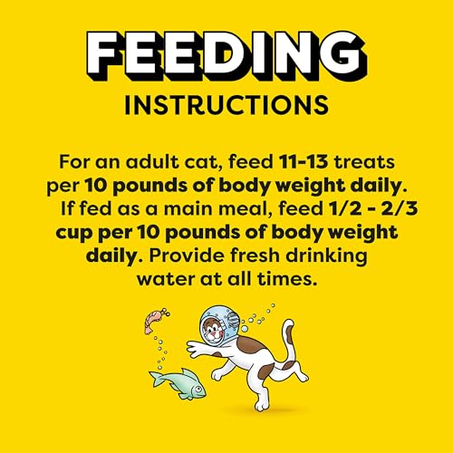 TEMPTATIONS Classic Crunchy and Soft Cat Treats Seafood Medley Flavor, 30 oz. Tub