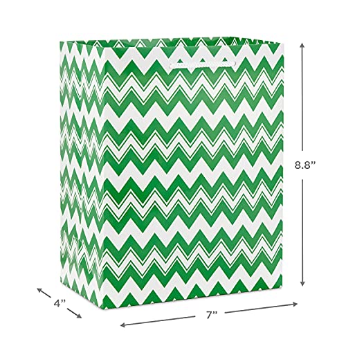 Hallmark "Image Arts 8"" Medium Holiday Gift Bag Bundle, Reindeer, Snowflakes (Pack of 8; Red, Green, White)" (5EGB5771)