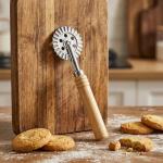 Ravioli Cutter Wheel with Wooden Handle, 6.7