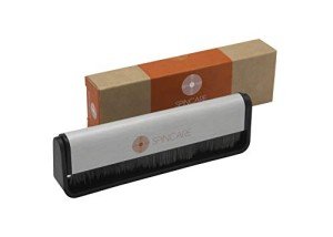 Carbon Fiber Vinyl Cleaning Brush by SPINCARE