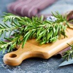 Organic Dried Rosemary - 25g Bag of Flavor