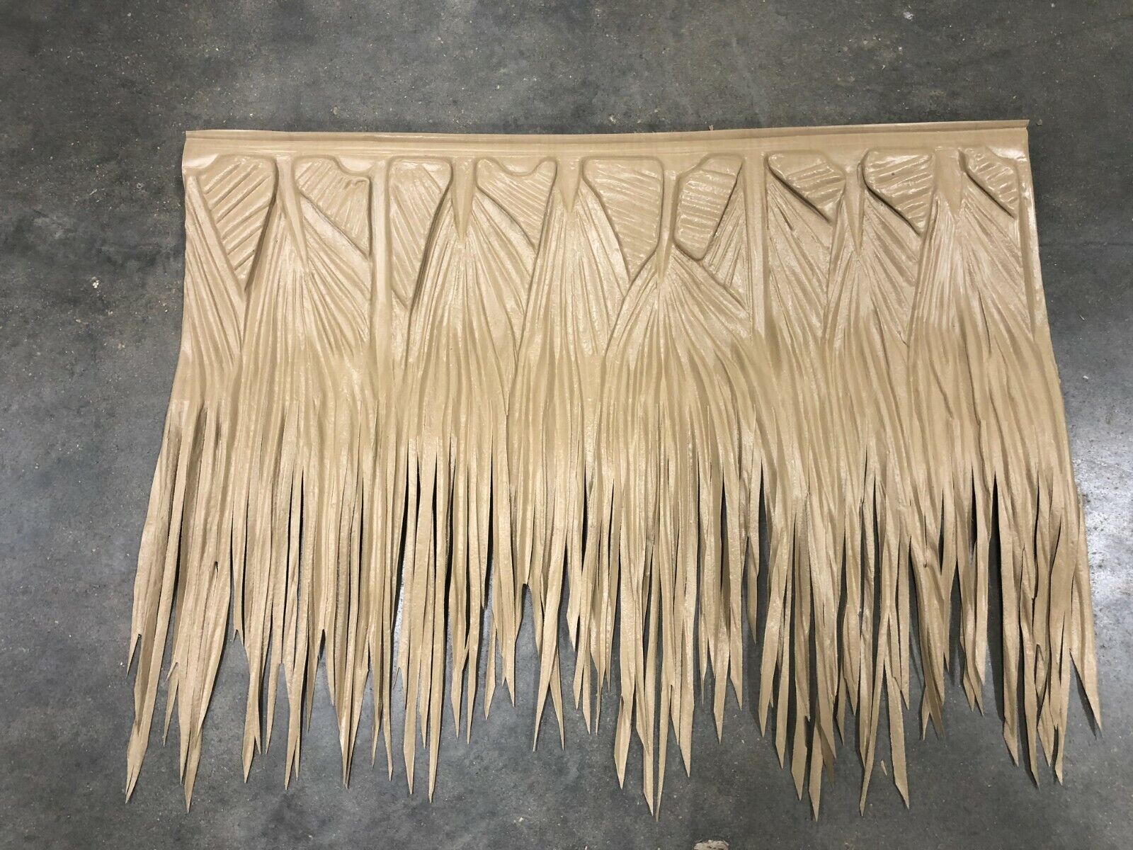 Synthetic 20 yr Viva Fire Rated Palm Thatch - Mexican Palm Thatch Replace Bundle