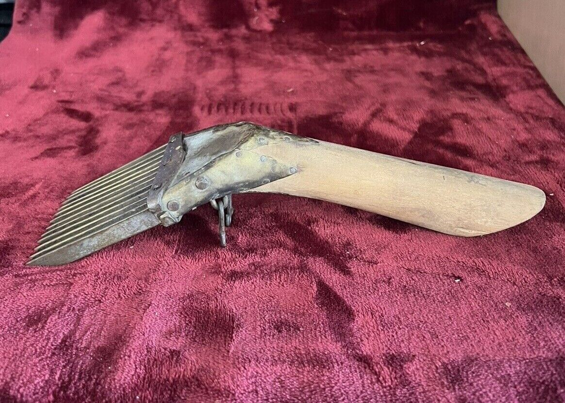 Brass Tool/Comb/Thatcher with Wooden Handle - Rare