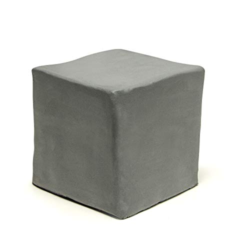Moist White Pottery Clay, Cone 06