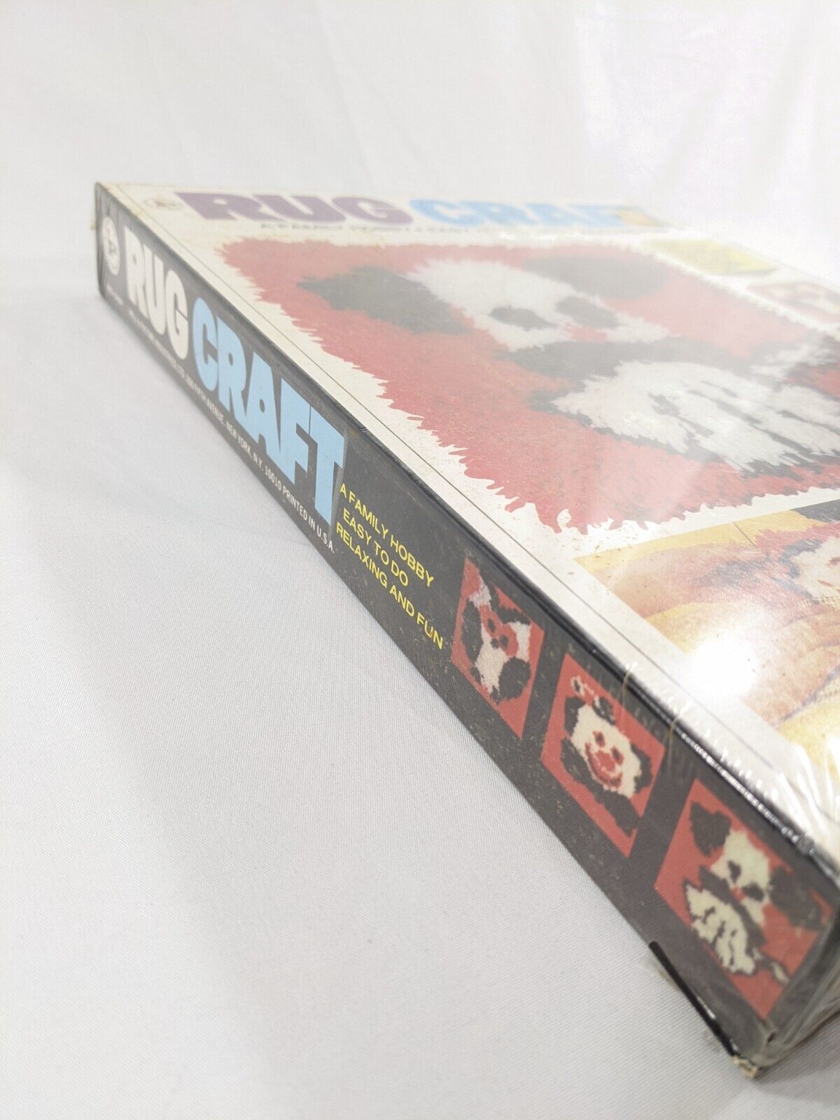 Sealed Vintage Rug Craft Kit (No. 549P)