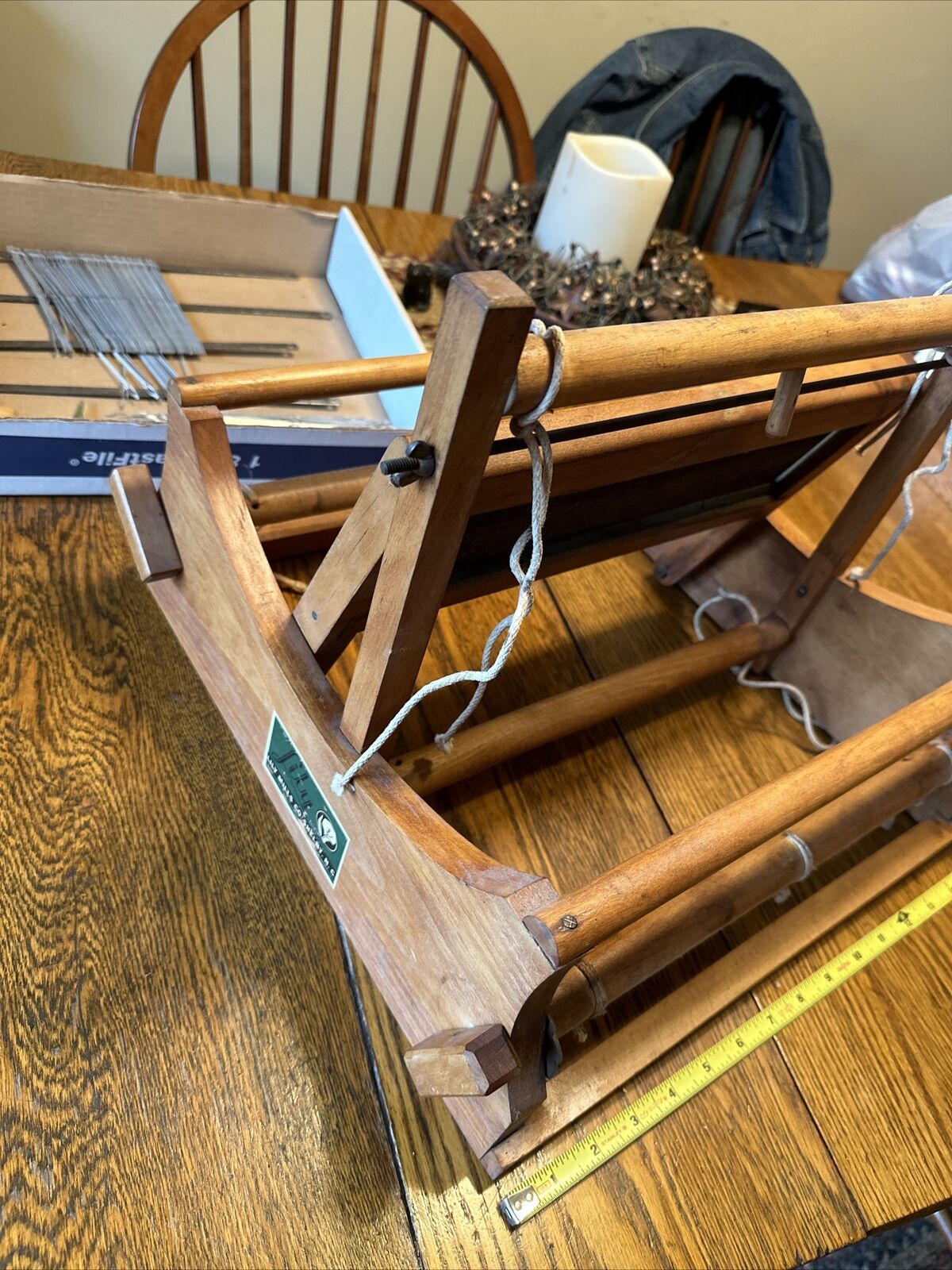 Artisanal Lily Mills Co. Weaving Loom - Yarn Thread