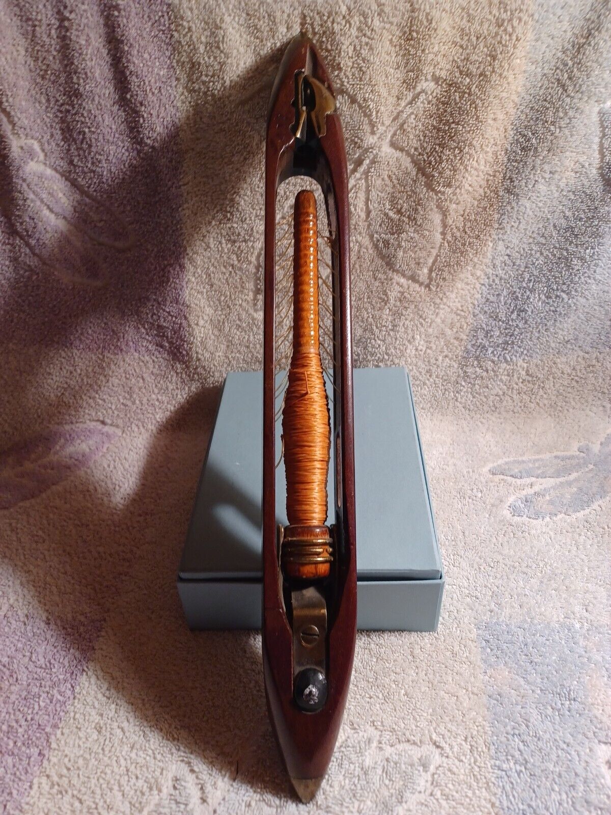 16" Antique Weavers Thread Bobbin Shuttle