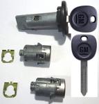 Chevrolet GM OEM Ignition and Door Lock Key Set