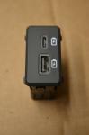 Genuine Nissan Rear USB Charge Ports OEM T99Q7-6LB0B